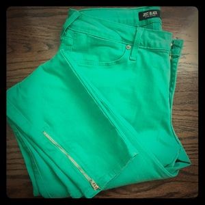 Just Black Green cropped skinny jeans
